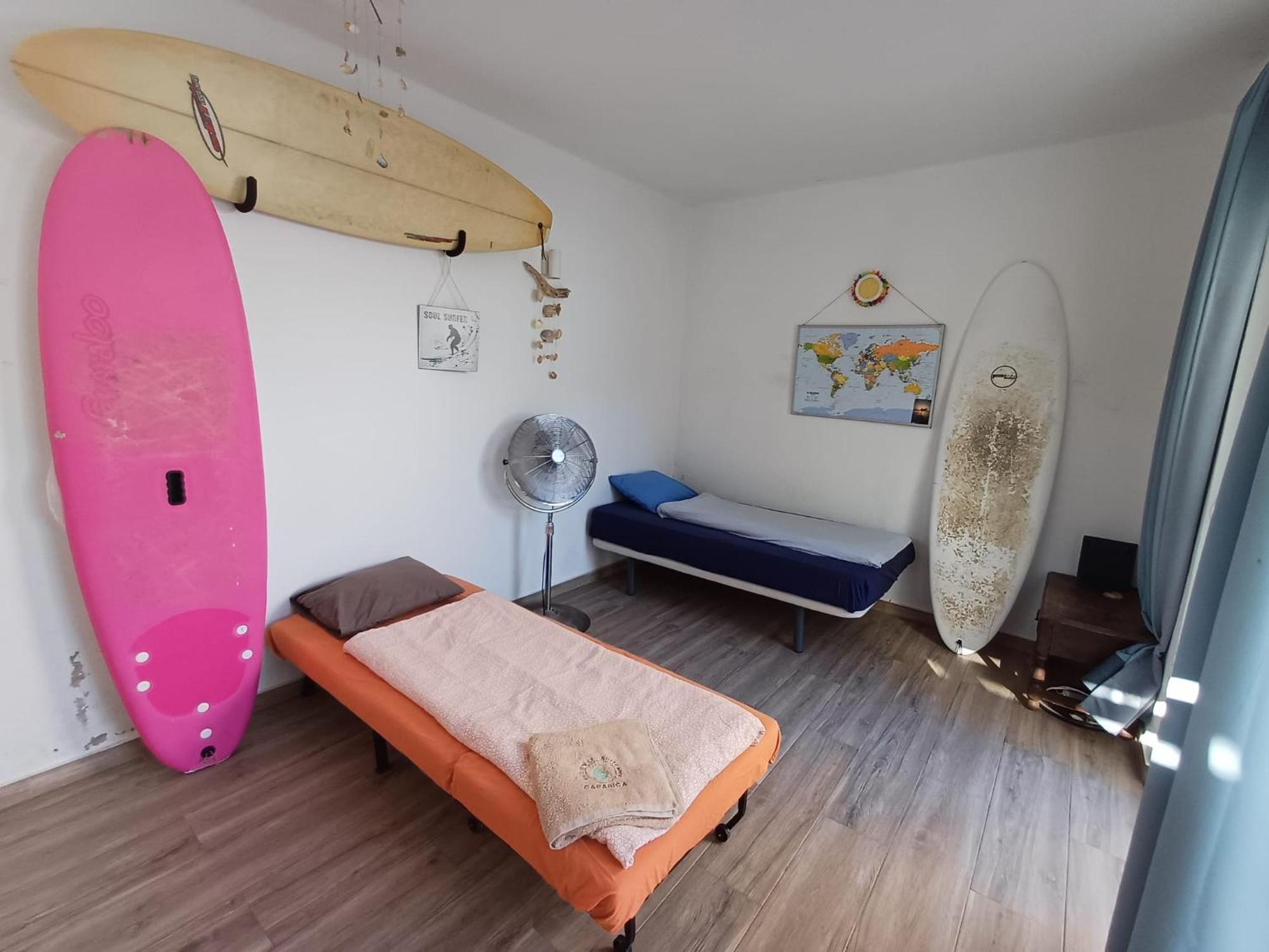 Getwet Surfcamp Costa da Caparica Exterior foto